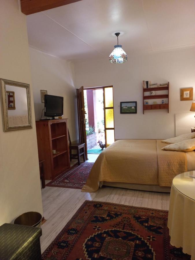 A La Fugue Hotell Upington Eksteriør bilde