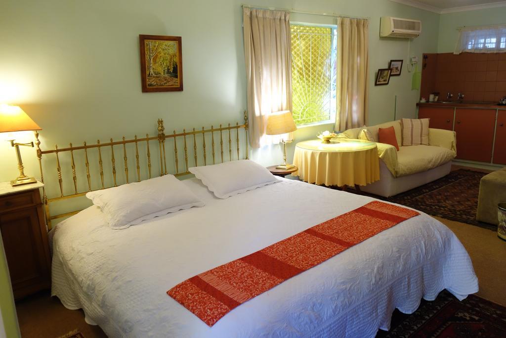 A La Fugue Hotell Upington Eksteriør bilde