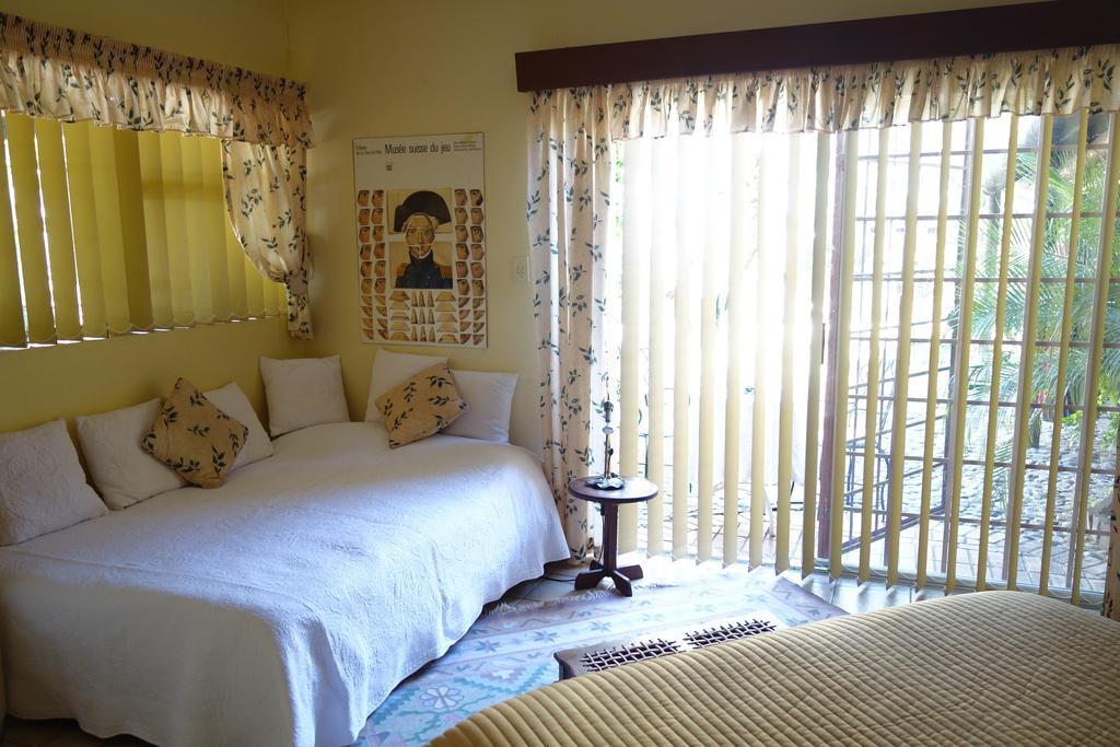 A La Fugue Hotell Upington Eksteriør bilde